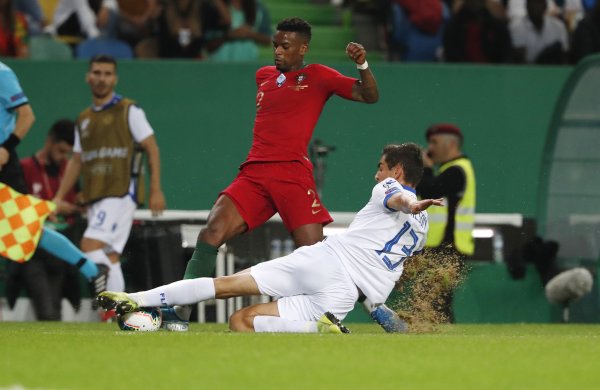Semedo talks about substitutes: respect coach choice, Joo Neves plays well in right-back position