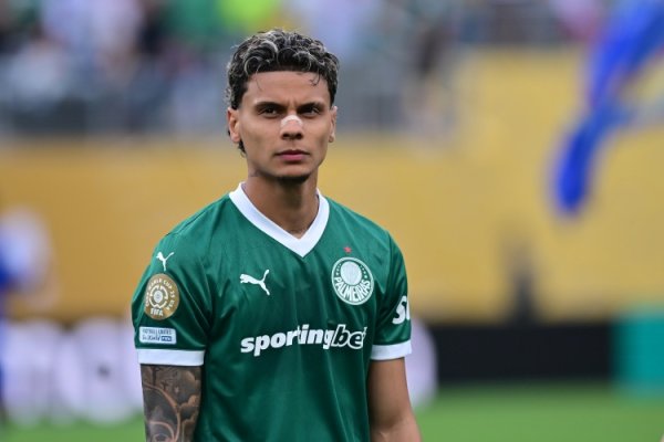 As: Tottenham and other Premier League teams are interested in Rios, Palmeiras asks for more than 25 million euros