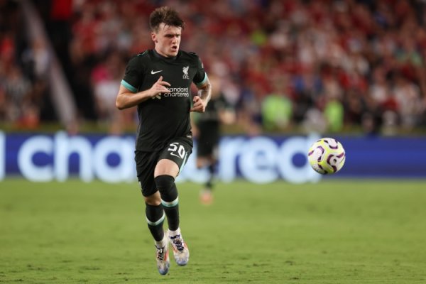 Reporter: Ben Dock completed the first part of Bournemouth medical examination, Liverpool retains the repurchase terms