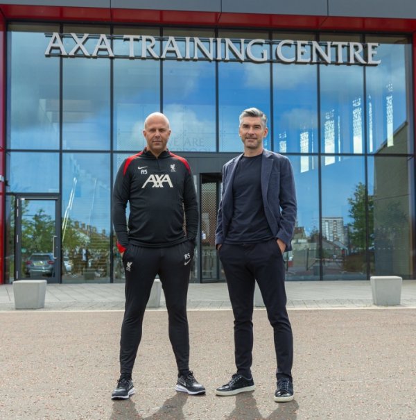 There is also a good way to sell people! Liverpool sold 8 people this summer and received 219 million euros, with net transfer expenses of 120 million yuan