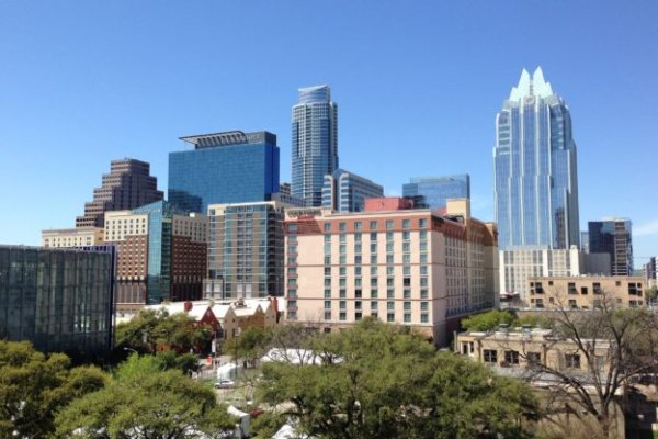 Taiwan factory is in Texas, and its high prices and salary have become a serious challenge for large investments.