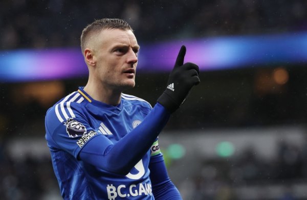 Skira: Cremona negotiates visa-free Vardy to prepare a 1+1 form contract for him