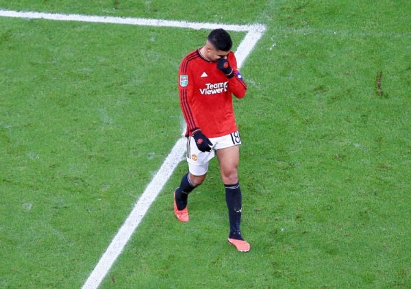 Casemiro scored before halftime but was sent off, Manchester United s first player in the Premier League